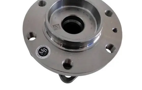 Mercedes-Benz Sprinter W907 W910 Front wheel hub A9109810000