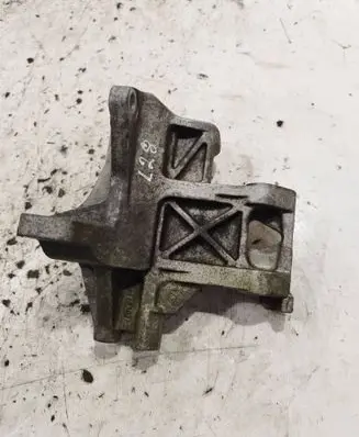 Subaru Impreza III Engine mounting bracket 73611sa010