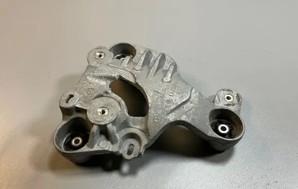 Tesla Model 3 A/C compressor mount bracket 111071100A