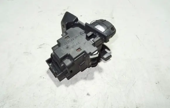 BMW 3 E90 E91 Ignition lock 10862510 695472009