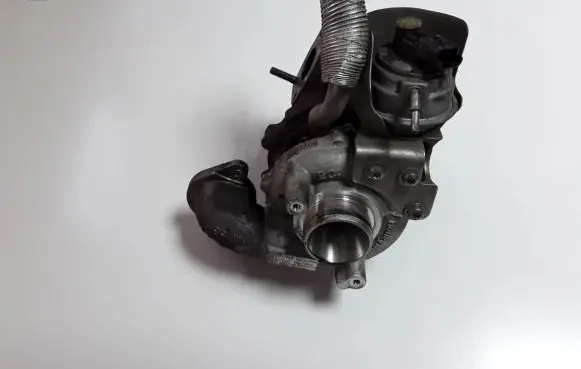 Ford Focus Turbo 9804119380