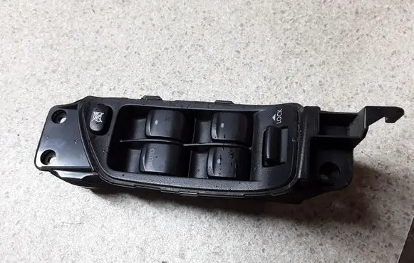 Electric window control switch