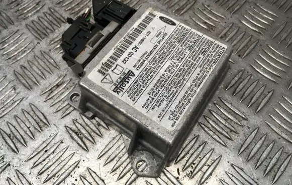 Ford Mondeo Mk III Airbag control unit/module 4S7T14B056AC CD132 603951000
