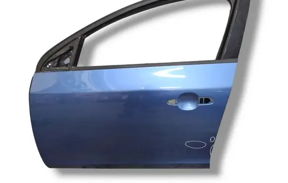 Volvo S60 Front door