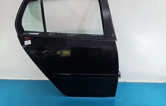 Volkswagen Golf V Rear door IMPRK1575478