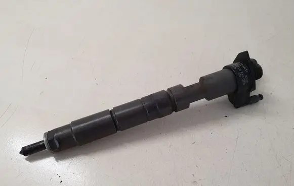 Toyota Urban Cruiser (XP110) Fuel injector 2367033051