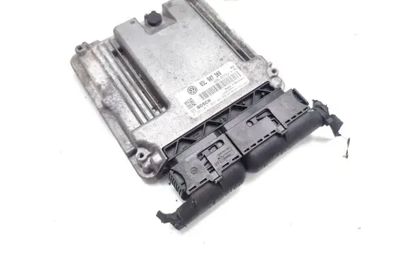 Volkswagen PASSAT B6 Engine control unit/module 03L907309 0281015029