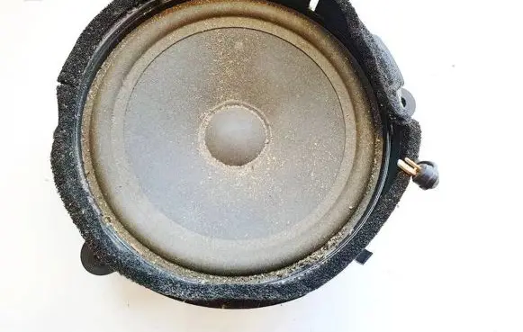 Mercedes-Benz E W210 Front door speaker 2108200302
