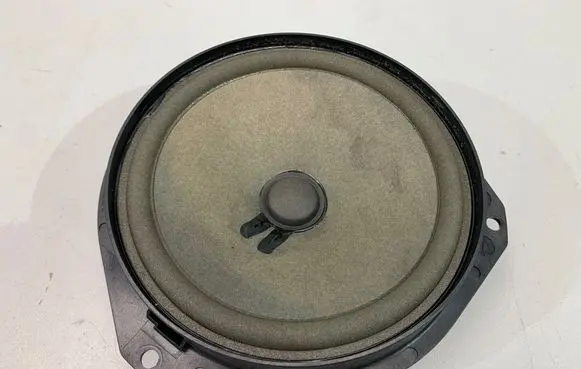 Alfa Romeo Stelvio Front door speaker 51893601