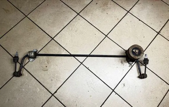 BMW 5 E60 E61 Rear anti-roll bar/sway bar 6760995 33556760995 33306772237