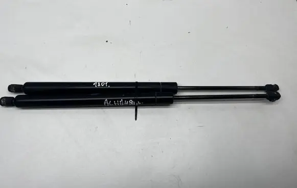Seat Alhambra (Mk1) Tailgate/trunk strut/damper 7M0827550G 7M0827550Q