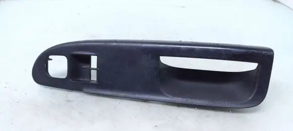 Volkswagen PASSAT B6 Front door interior handle trim 3C1867171A