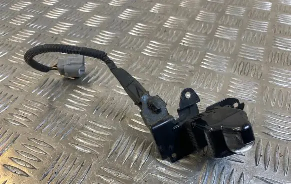 Toyota Corolla Verso AR10 Front bumper camera 8679064040
