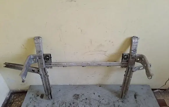 BMW 2 F46 Front subframe 7301604