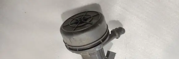 Audi A8 S8 D4 4H Vacuum pump 977206204436 06E906601
