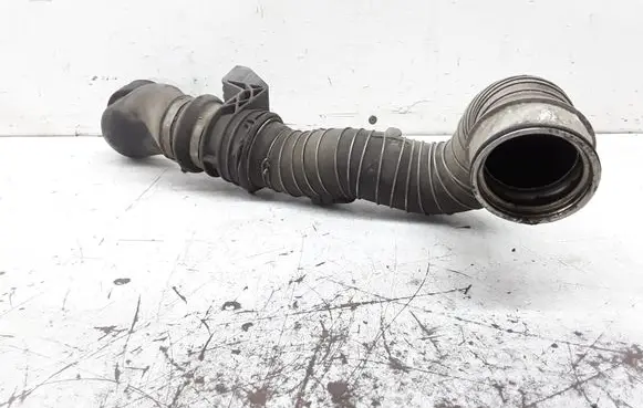 Mercedes-Benz C W203 Intercooler hose/pipe A2710901437
