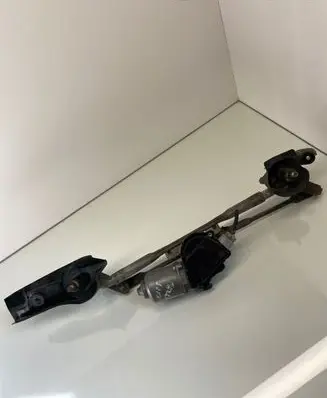 Mazda 6 Front wiper linkage and motor 1593001431