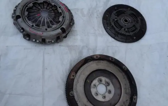 Citroen C4 Cactus Clutch set kit 9801354780