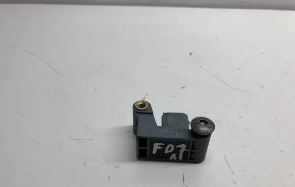 BMW 5 GT F07 Other devices 609790100A