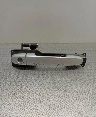Toyota Yaris Front door exterior handle