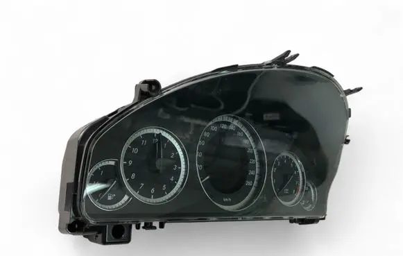 Mercedes-Benz E A207 Speedometer (instrument cluster) A2129003213