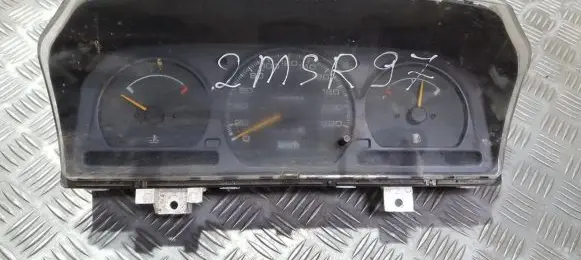 Mitsubishi Space Runner Speedometer (instrument cluster) mr240575