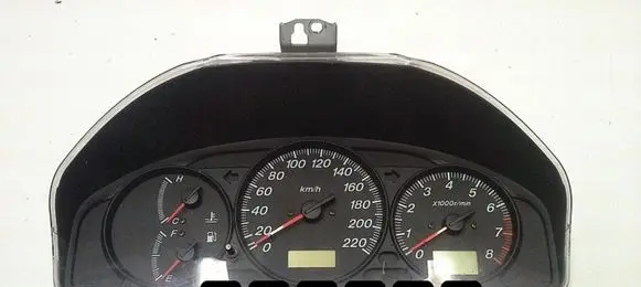 Mazda Premacy Speedometer (instrument cluster)