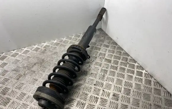 BMW 6 F12 F13 Front shock absorber/damper
