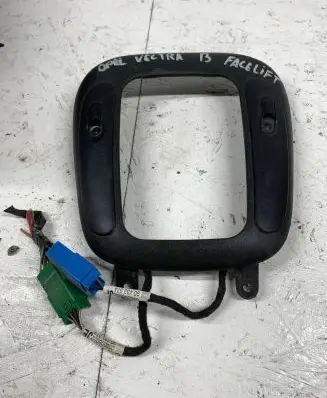 Opel Vectra B Gear shifter surround trim plastic 90503604