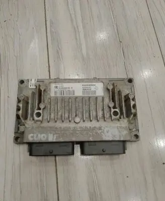 Renault Clio III Gearbox control unit/module S126028102B