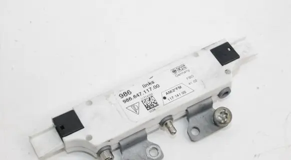 Porsche Boxster 986 Aerial antenna amplifier 98664711700