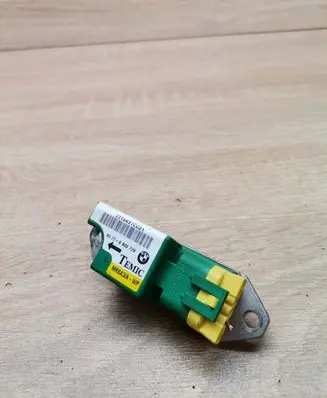 BMW X5 E53 Airbag deployment crash/impact sensor 6900728