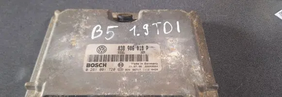 Volkswagen PASSAT B5 Engine control unit/module 038906018P 28SA3664 0281001720