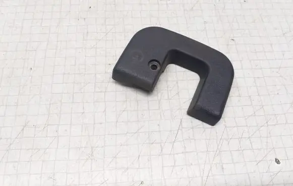 Mercedes-Benz E W210 Other rear door trim element 2107230224