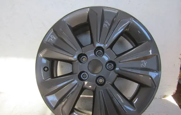 Suzuki Vitara (LY) R17 alloy rim 4321054P80