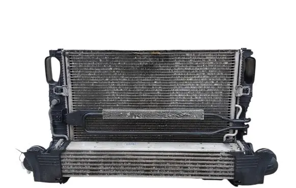 Mercedes-Benz E W211 Radiator set A2115001154 2115001154 A2115003402