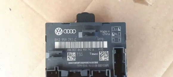 Audi A4 S4 B8 8K Comfort/convenience module 8K0959792C