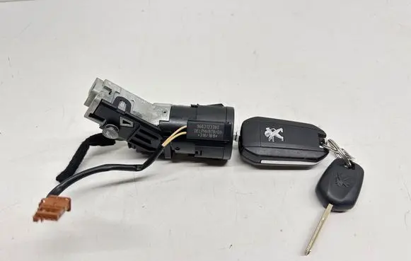 Peugeot 308 Ignition lock 9663123380 9673257480