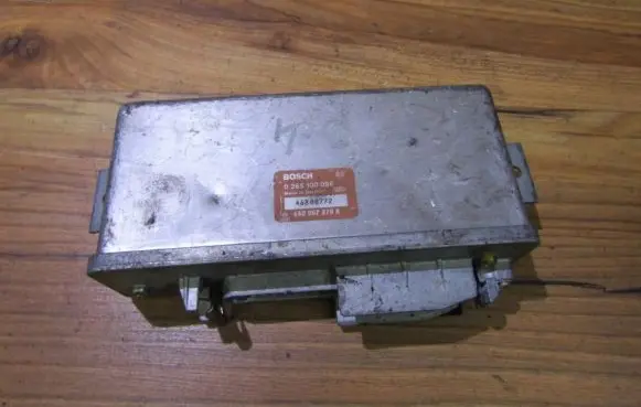 Audi 100 S4 C4 ABS control unit/module 0265100056 4a0907379a