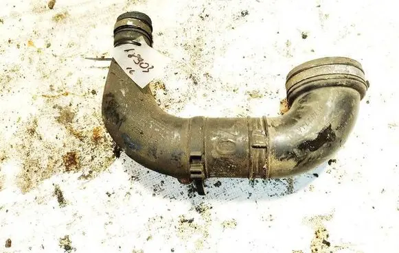 Ford Focus C-MAX Air intake hose/pipe 5177766