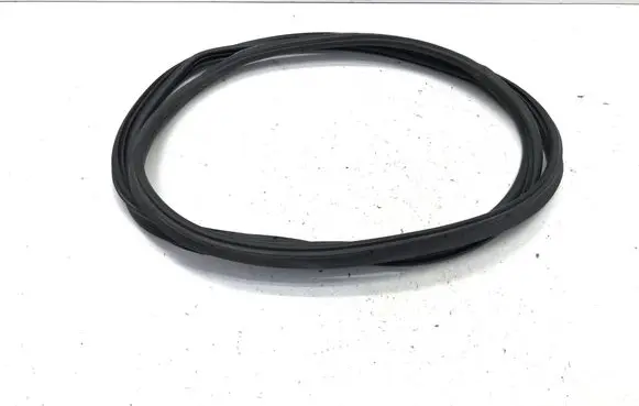 Ford Puma Trunk rubber seal (body) 