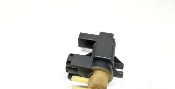 Volvo V70 Turbo solenoid valve 31293964