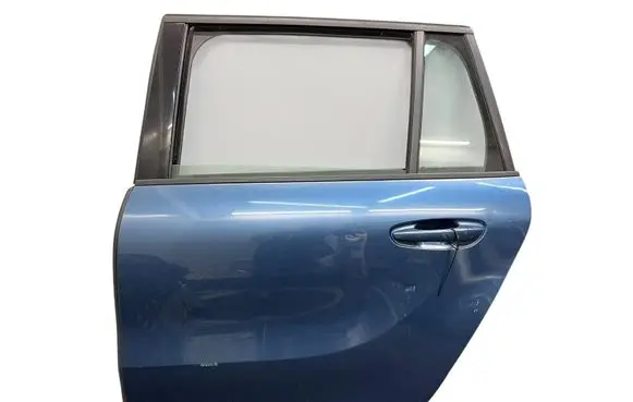 Citroen C4 Grand Picasso Rear door
