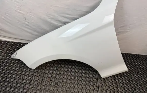 BMW 1 F20 F21 Fender