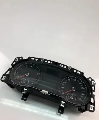Volkswagen Golf VII Speedometer (instrument cluster) 5G0920861