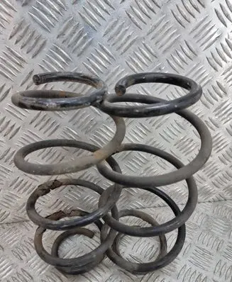 Mercedes-Benz A W176 Rear coil spring