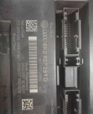 Audi A5 8T 8F Comfort/convenience module 8K0907289D 5DK00940600