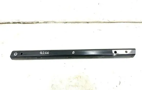 Chevrolet Corvette C8 Other center console (tunnel) element 84825272