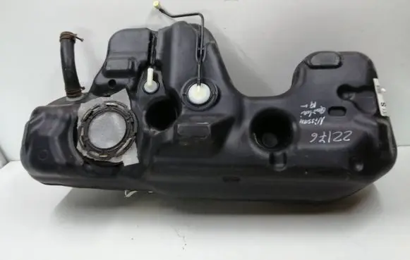 Nissan Qashqai Fuel tank 17201HV80A 172054EA0A
