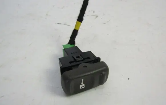 Volvo S40, V40 Central locking switch button 